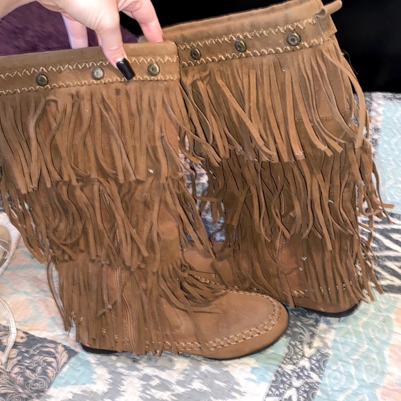 Flap Boot with flat bottom - Picture 1 of 2